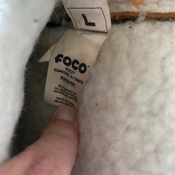 Green Bay Packers FOCO NWOT Kid’s Tan Embroidered Moccasin Slippers Sz Large 5-6 - Picture 4 of 6